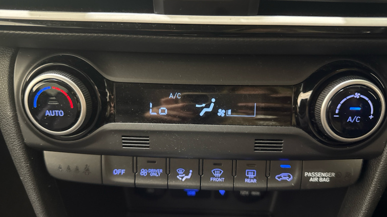 Hyundai Kona 1.6 GDi Hybrid Premium SE 5dr DCT Hybrid Hatchback